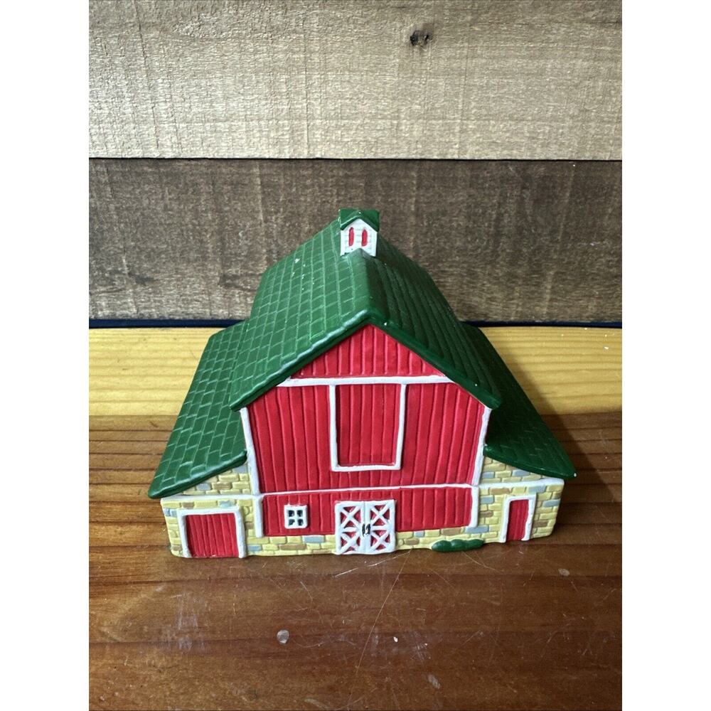 Country Barn Trinket Box Figis Gifts Collectiable